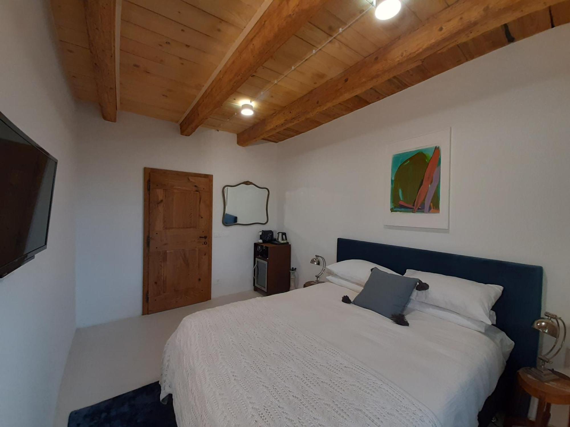 Bed and Breakfast Dvor Vipolze Dobrovo Pokój zdjęcie